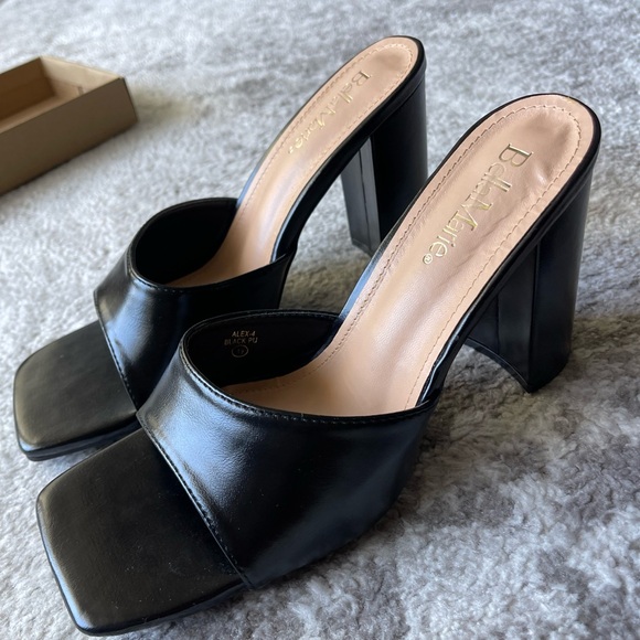 Black Block Heels - Picture 2 of 9